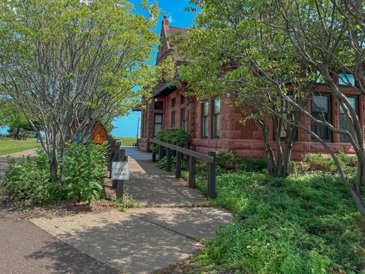 Endion Station Inn by null