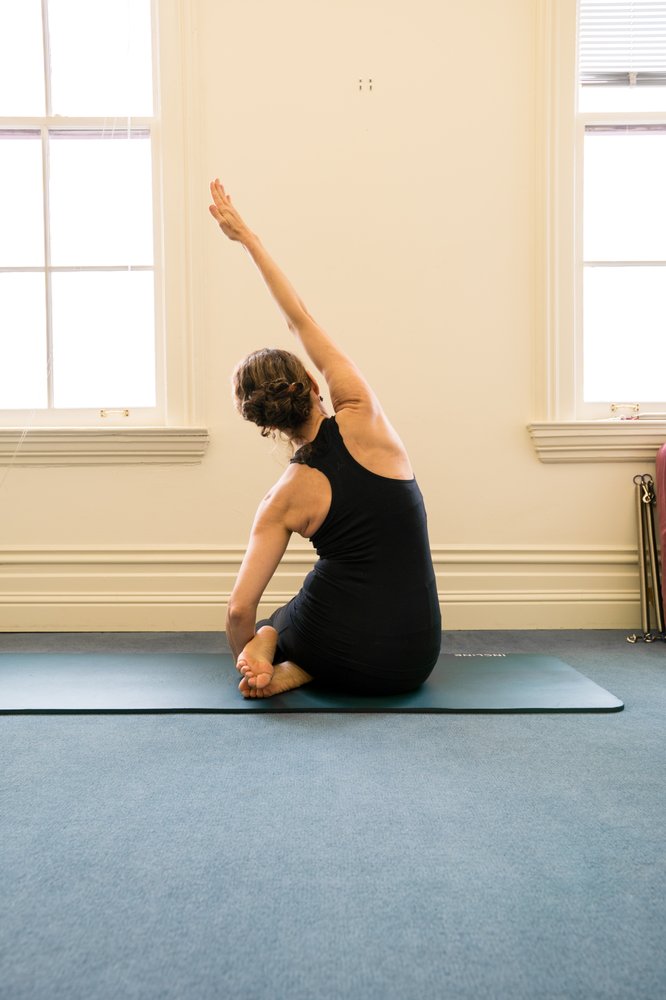 Jayne Moser Pilates Logo