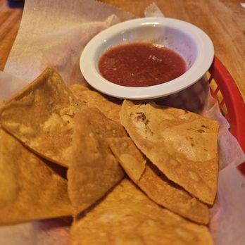 La Lupe Mexican Restaurant - Chips & Salsa - Mexican Near Me - Pompano Beach, Florida La Lupe Mexican Restaurant - Chips & Salsa - Mexican Near Me - Pompano Beach, Florida