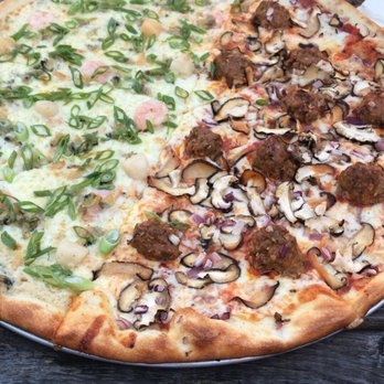 Spinning Dough - Half seafood, half sausage delicious! - Pizza Near Me - Oakland, California Spinning Dough - Half seafood, half sausage delicious! - Pizza Near Me - Oakland, California
