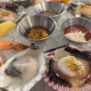 Fishwives - 3 sets of dinela amuse - Seafood Near Me - Pasadena, California