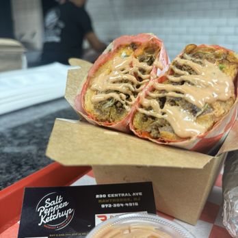 Salt Pepper Ketchup - This chopped cheese is a winner - Breakfast & Brunch Near Me - Hawthorne, New Jersey Salt Pepper Ketchup - This chopped cheese is a winner - Breakfast & Brunch Near Me - Hawthorne, New Jersey