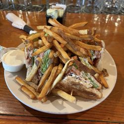 BLT