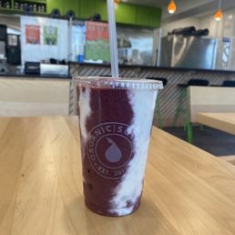 Coco Cashew Swirl Smoothie Coco Cashew Swirl Smoothie