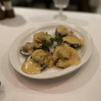 Hy's Steak House - Oysters Rockefeller - Steakhouses Near Me - Honolulu, Hawaii