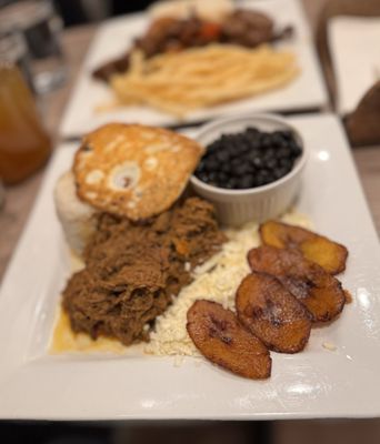 Rica Arepa ARMITAGE | Venezuelan Restaurant by null