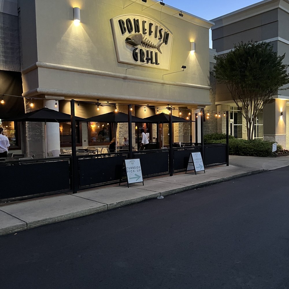 Bonefish Grill - the outside of the restaurant - Seafood Near Me - Matthews, North Carolina