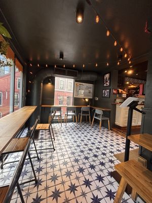 Zinneken's Belgian waffles | Harvard square by null