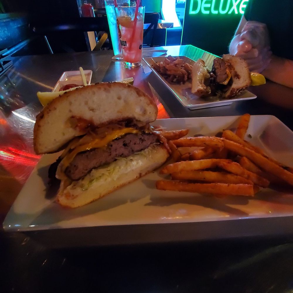 The 5th Quarter - BBQ Burger - American Near Me - Visalia, California The 5th Quarter - BBQ Burger - American Near Me - Visalia, California