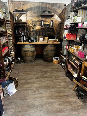 Stompin' Grounds Market by null