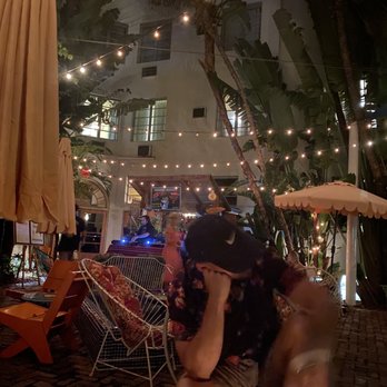Broken Shaker - Cocktail Bars Near Me - Miami Beach, Florida Broken Shaker - Cocktail Bars Near Me - Miami Beach, Florida