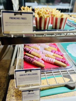 Three Dog Bakery by null