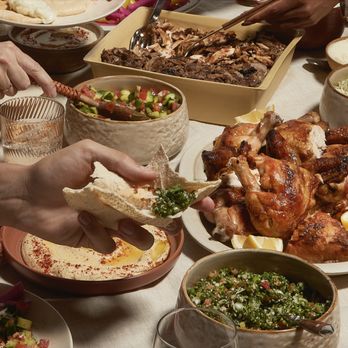 Zankou Chicken - Mediterranean Near Me - Pasadena, California