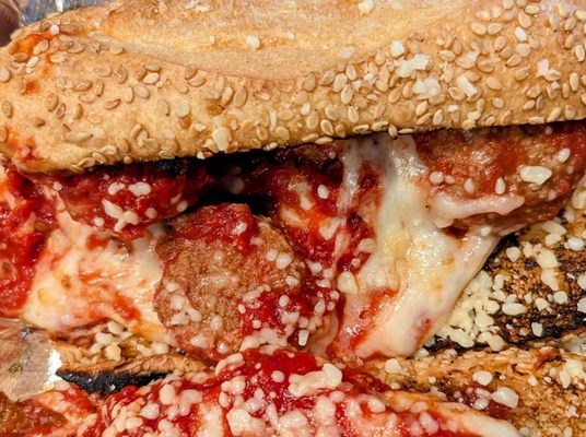 Pieous by null