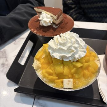The Cups Bingsu Cafe - Bingsu - Desserts Near Me - Vaughan, Ontario The Cups Bingsu Cafe - Bingsu - Desserts Near Me - Vaughan, Ontario