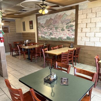 CHICAGO’S PIZZA - Updated March 2026 - 369 Photos & 485 Reviews - 5525 ...