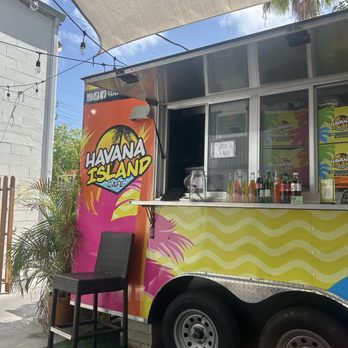 Havana Island Cafe - Food truck - Cuban Near Me - Key West, Florida Havana Island Cafe - Food truck - Cuban Near Me - Key West, Florida