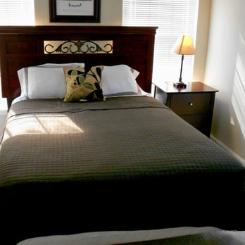 Lexington Relocation Services - Bed - Guest Houses Near Me - Lexington, Kentucky