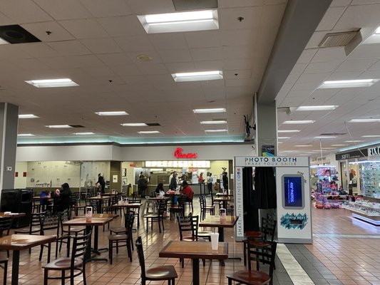 Greenbriar Mall by null