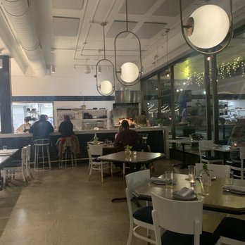 Easy Bistro - Open kitchen behind the raw bar - New American Near Me - Chattanooga, Tennessee