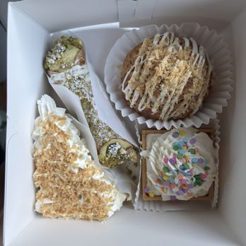 FOUR Desserts - Sprinklefetti Tart, Coconut Dream Puff, Pistachio Cannoli, Coconut Cream Cheesecake - Desserts Near Me - Scottsdale, Arizona FOUR Desserts - Sprinklefetti Tart, Coconut Dream Puff, Pistachio Cannoli, Coconut Cream Cheesecake - Desserts Near Me - Scottsdale, Arizona