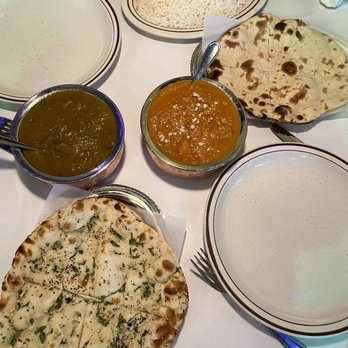 Kashmiri Kitchen Indian Restaurant - garlic naan roti chicken mughlai lamb pasanda - Indian Near Me - Sterling Heights, Michigan