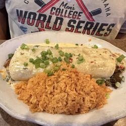 Jalapenos Mexican Restaurant - Jalapeño Queso Burrito