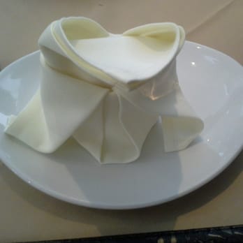 Thai House Cuisine 2 - white napkins on table, but don't worry, prices aren't intimidated! - Thai Near Me - Mississauga, Ontario Thai House Cuisine 2 - white napkins on table, but don't worry, prices aren't intimidated! - Thai Near Me - Mississauga, Ontario