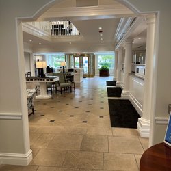 Lake Forest Bank & Trust