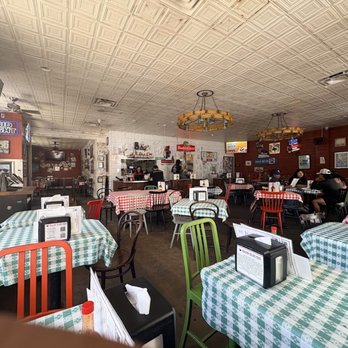 Gus's World Famous Fried Chicken - Austin - Restaurant - Southern Near Me - Austin, Texas Gus's World Famous Fried Chicken - Austin - Restaurant - Southern Near Me - Austin, Texas