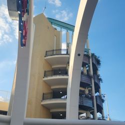The Shops at Sunset Place
