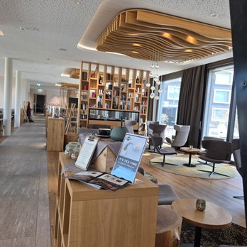 Hotel Allegra Lodge - Restaurants Near Me - Kloten, ZH Hotel Allegra Lodge - Restaurants Near Me - Kloten, ZH