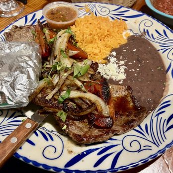 Picante - Carne asada. Great grilled flavor. A little tough. - Mexican Near Me - Annapolis, Maryland Picante - Carne asada. Great grilled flavor. A little tough. - Mexican Near Me - Annapolis, Maryland