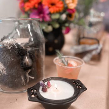 Flora Flames Candle - Art Classes Near Me - Livermore, California