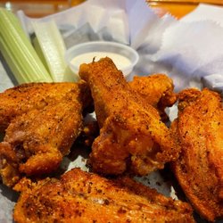 Classic Lanes Oak Creek - Six Kansas City fry rub wings. 75 cents each on Wednesday and Thursdays. Minimum of six per sauce/rub.