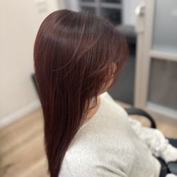 MOC Hair Studio