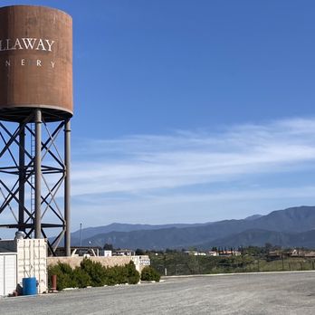 Meritage At Callaway - a water tower - New American Near Me - Temecula, California Meritage At Callaway - a water tower - New American Near Me - Temecula, California