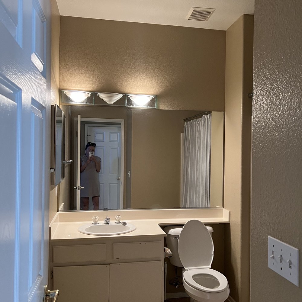 DeWolf Construction & Renovations - Guest Bathroom - Before - General Contractors Near Me - Rancho Mirage, California DeWolf Construction & Renovations - Guest Bathroom - Before - General Contractors Near Me - Rancho Mirage, California
