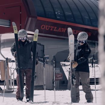 Ski Butlers - Ski & Snowboard Shops Near Me - Jackson, Wyoming