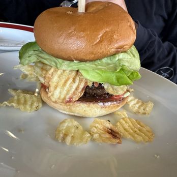 Deux Bistro - French Near Me - Woodland Hills, California
