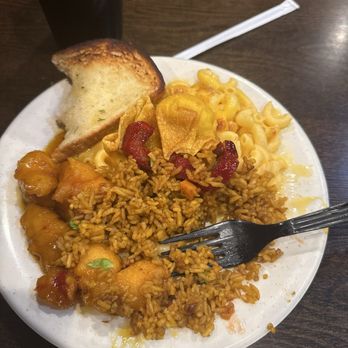 Sky Buffet - Fried rice wonton ribs, and garlic bread - Buffets Near Me - Milford, Massachusetts