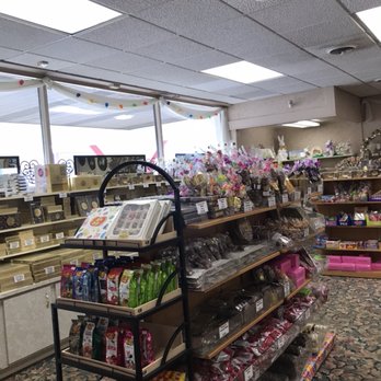 Anderson's Candy - the inside of a grocery store - Candy Stores Near Me - Baden, Pennsylvania