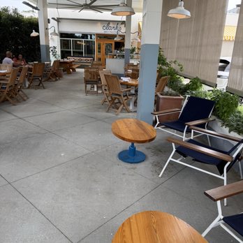 Clark's Oyster Bar–Houston - Seafood Near Me - Houston, Texas Clark's Oyster Bar–Houston - Seafood Near Me - Houston, Texas