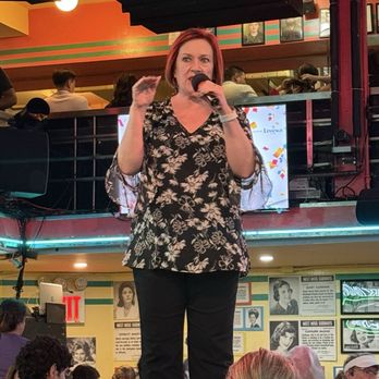 Ellen's Stardust Diner - The lady who wouldn't stop Talking and begging for tips Instead of letting them perform - Diners Near Me - New York, New York Ellen's Stardust Diner - The lady who wouldn't stop Talking and begging for tips Instead of letting them perform - Diners Near Me - New York, New York
