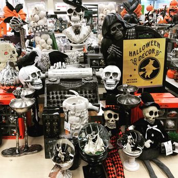 Homegoods - Home Decor Near Me - Woburn, Massachusetts