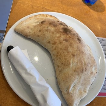 La Foca - Huge calzone - Pizza Near Me - Venezia, VE