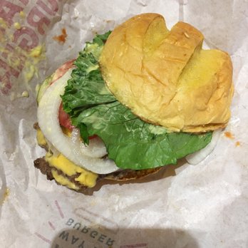 Smashburger - 30 mins of waiting - cold half assed presentation burger - Burgers Near Me - Brooklyn, New York Smashburger - 30 mins of waiting - cold half assed presentation burger - Burgers Near Me - Brooklyn, New York