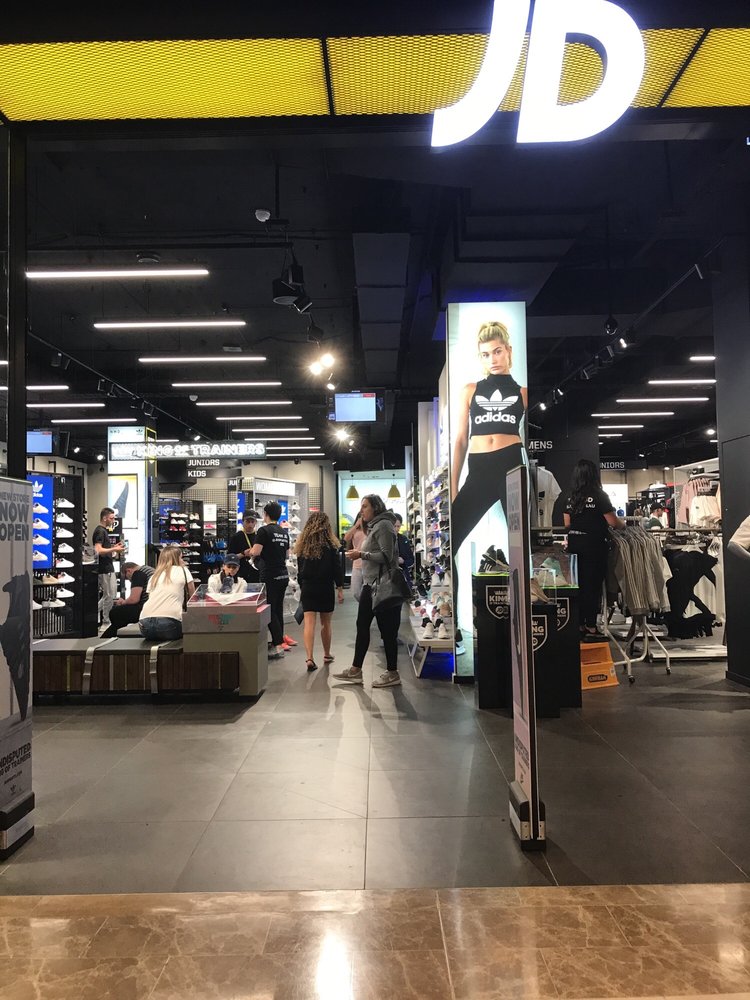 jd shoe store near me