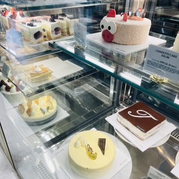 Tous Les Jours - Whole cakes, piece cakes, and macarons! - Bakeries Near Me - Cerritos, California