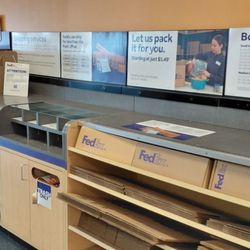 FedEx Office Print & Ship Center